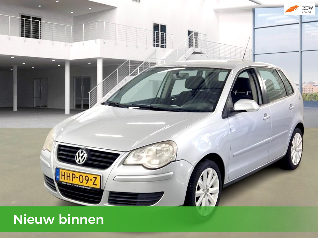 52591632